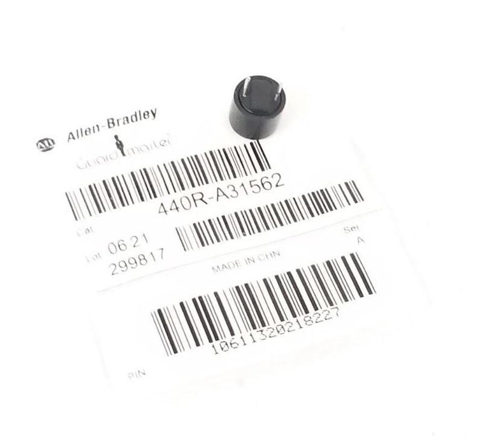 NEW ALLEN BRADLEY 440R-A31562 MONITORING SAFETY RELAY FUSE SER. A