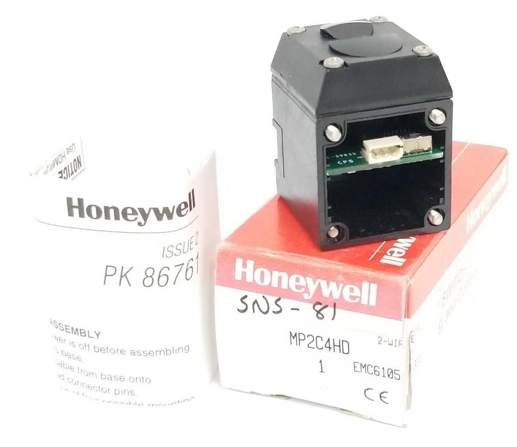 Used NIB HONEYWELL MICRO SWITCH MP2C4HD CONVERGENT BEAM 4.0IN. RANGE 2-WIRE HEAD