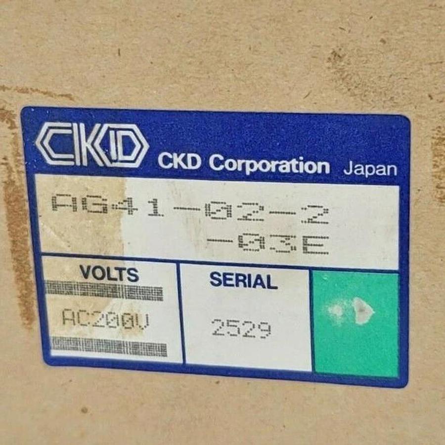 Used NIB CKD AG41-02-2-03E SOLENOID VALVE AC200V AG4102203E