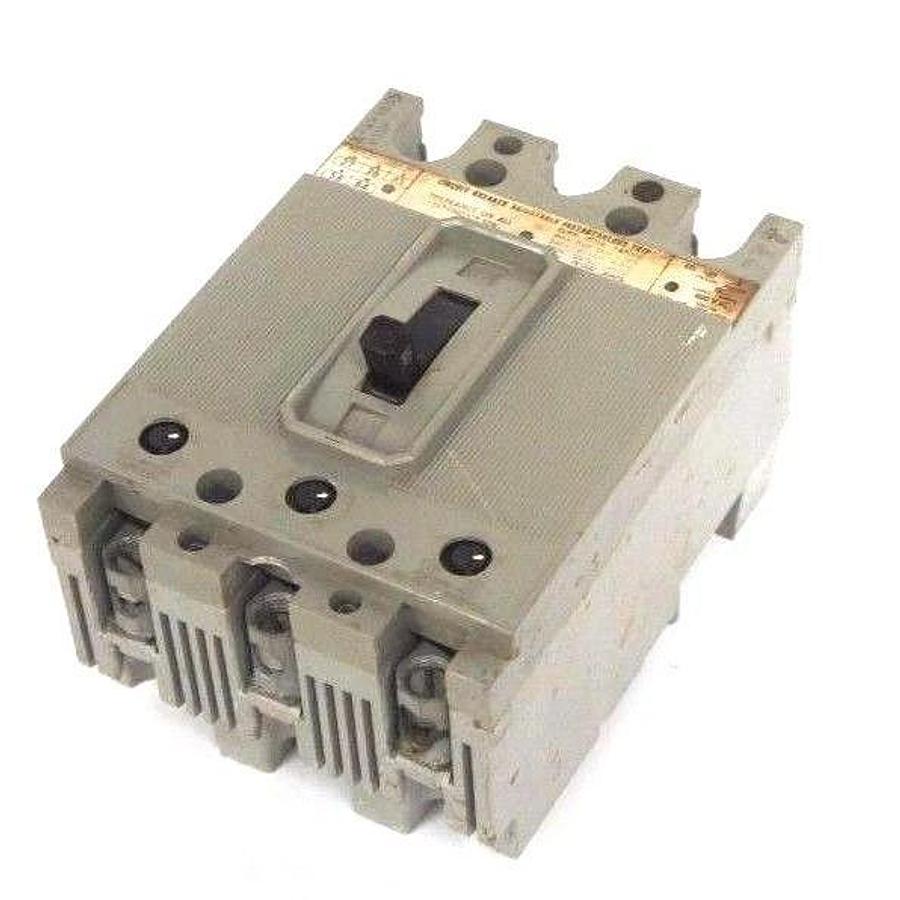 Used ITE SIEMENS HE3-A010 CIRCUIT BREAKER 10AMP 3POLE 600VAC