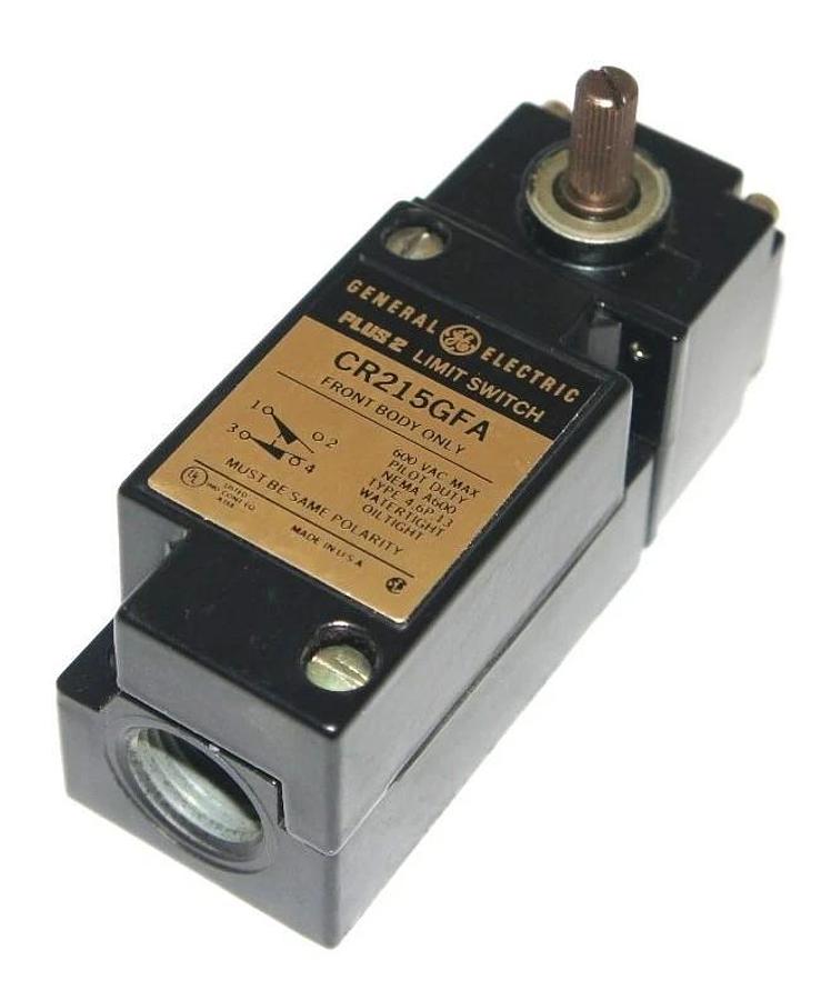 NEW GENERAL ELECTRIC CR215G1A12 LIMIT SWITCH, 600 VAC, NEMA A600, TYPE 4,6P,13