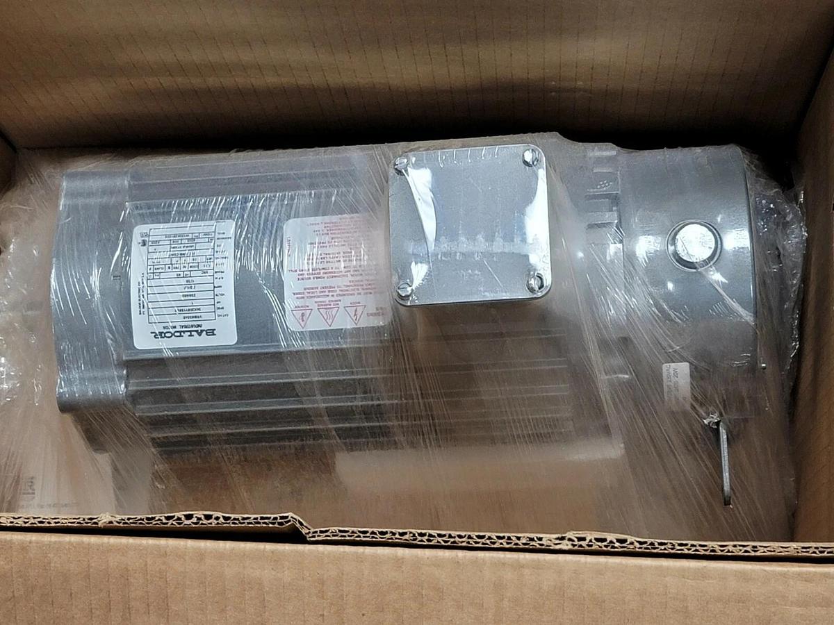 Used NIB BALDOR VRBM3546 3-PHASE MOTOR 1HP 60HZ 1725RPM 230/460V