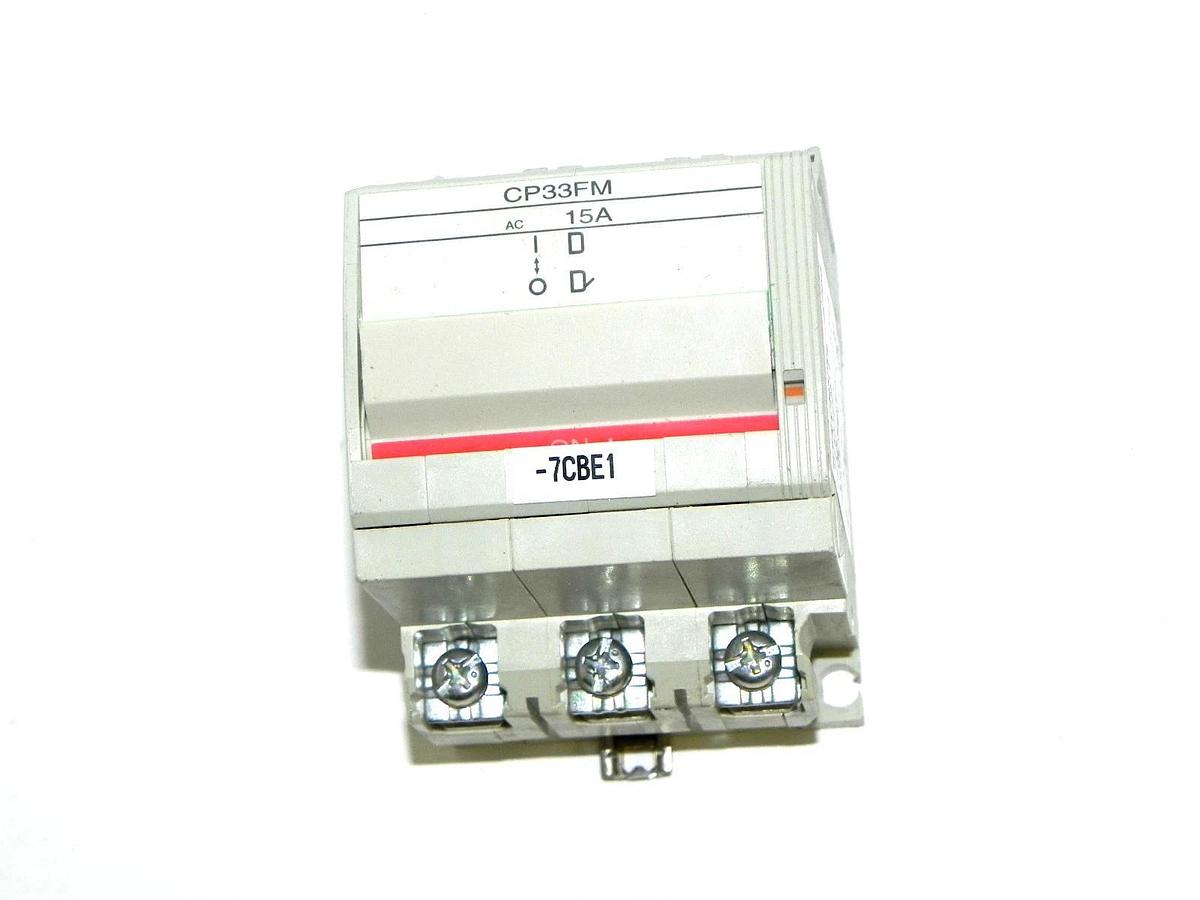 Used FUJI ELECTRIC CP33FM/15 CIRCUIT BREAKER 15AMP 3POLE CP33F-M015 CP33FM