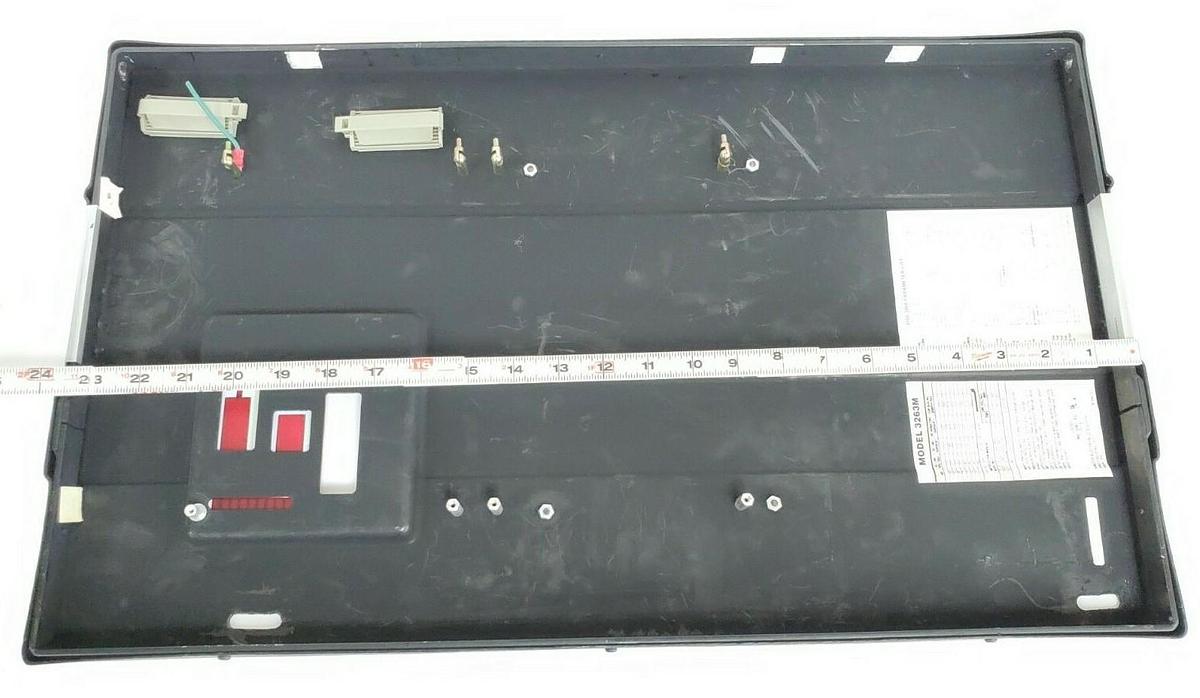 Used FINCOR 3260M DIGITAL REGENERATIVE DC MOTOR CONTROL COVER MODEL: 3263M
