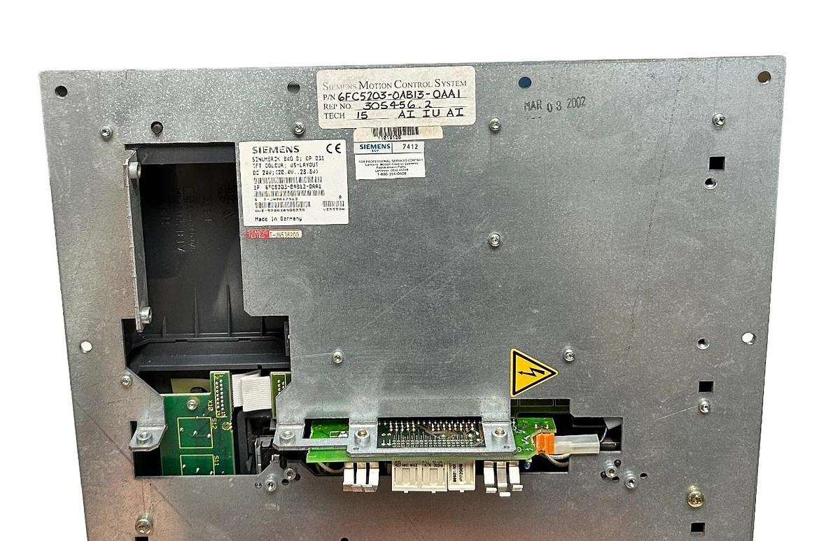 Refurbished SIEMENS 6FC5203-0AB13-0AA1 SINUMERIK FM 840D ; OP 031 FLAT OPERATOR PANEL REP.