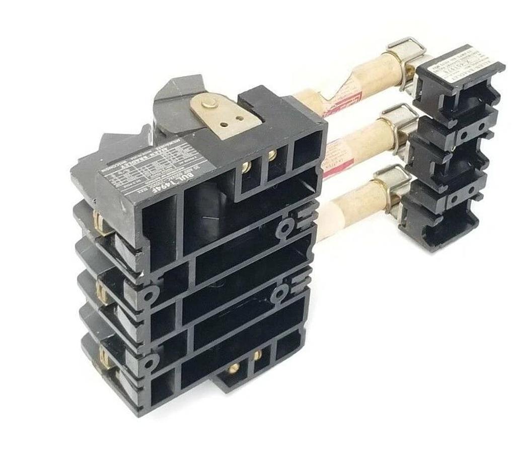 Used ALLEN BRADLEY 1494F FUSE ADAPTER 30A 600VAC-250VDC W/ X-401978 BLOCK & (3) RES30
