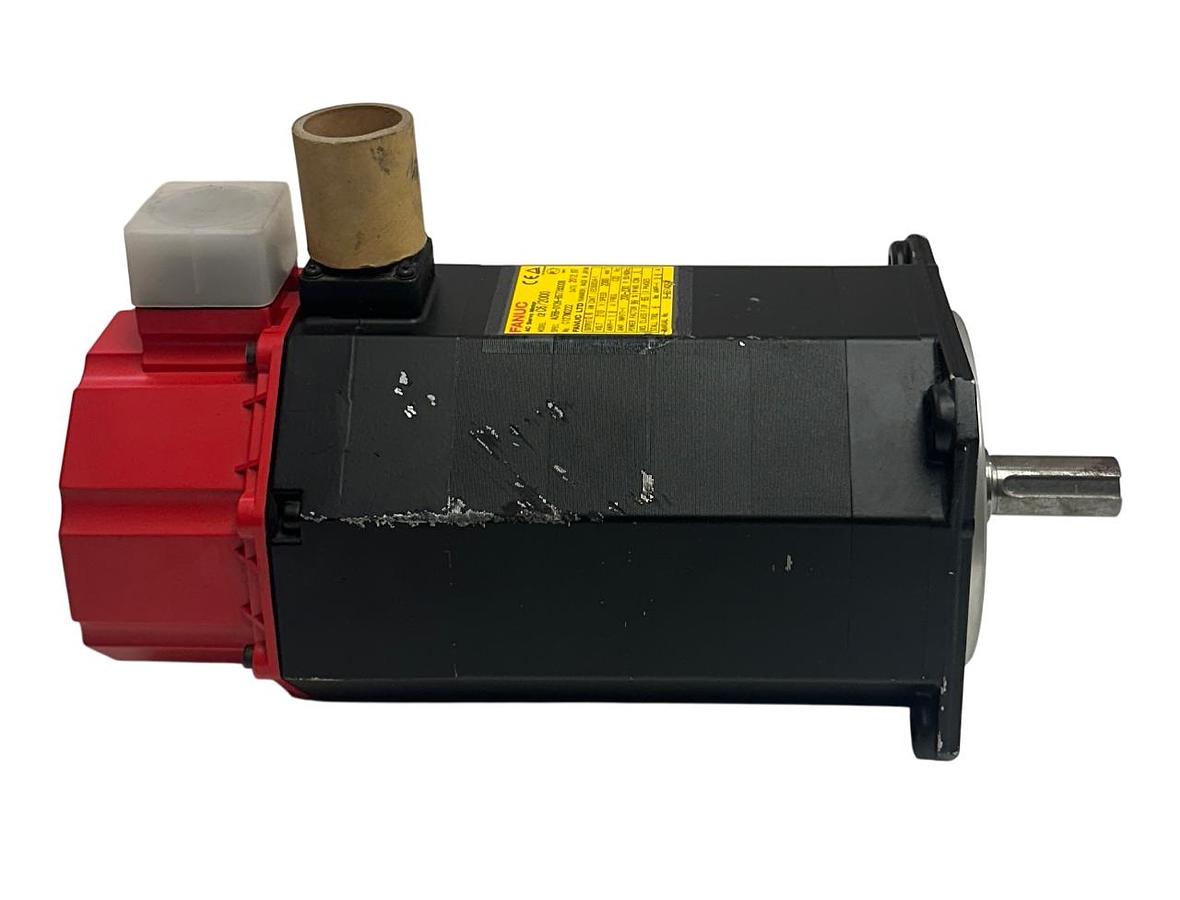 Used FANUC A06B-0126-B577#0008 / A06B0126B5770008 AC SERVO MOTOR aC6/2000 0.6kW NSNP