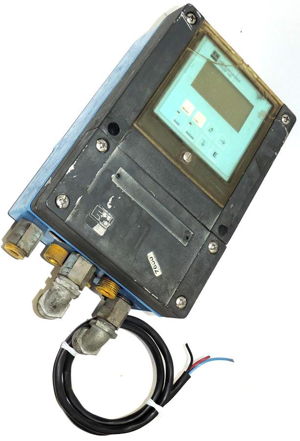 Used ENDRESS & HAUSER MYCOM 152 CPM152-F1A1A11A PH MEASUREMENT CONTROLLER