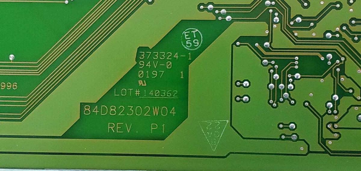 Used MOTOROLA 84D82302W04 REV. P1 CIRCUIT BOARD PTLN4093A 373324-1