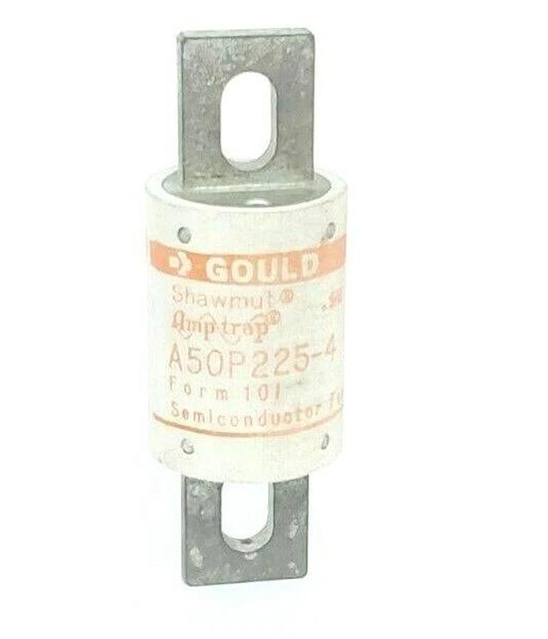 Used GOULD SHAWMUT A50P225-4 AMP-TRAP A50P225-4 SEMICONDUCTOR FUSE 225A
