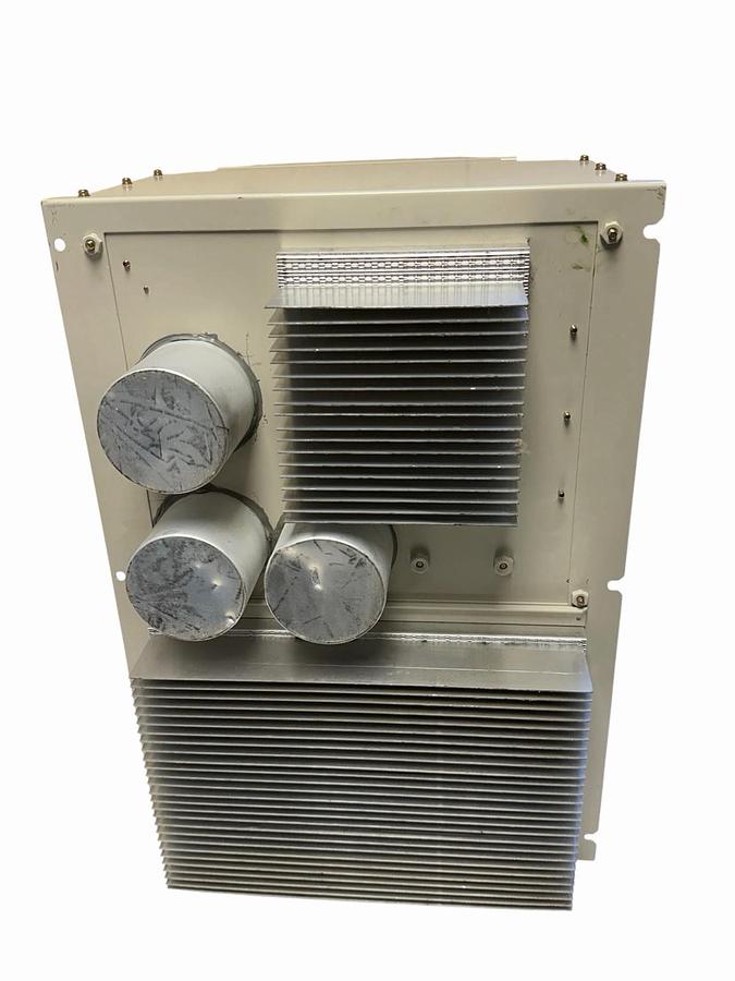 Used YASKAWA CIMR-P1V VARIABLE FREQUENCY DRIVE CODE EPJ010420 200V 50/60 HZ VFD