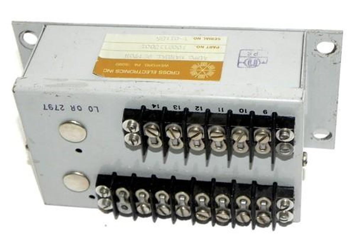 Used CROSS ELECTRONICS 100C118G01 AUTO MANUAL SWITCH