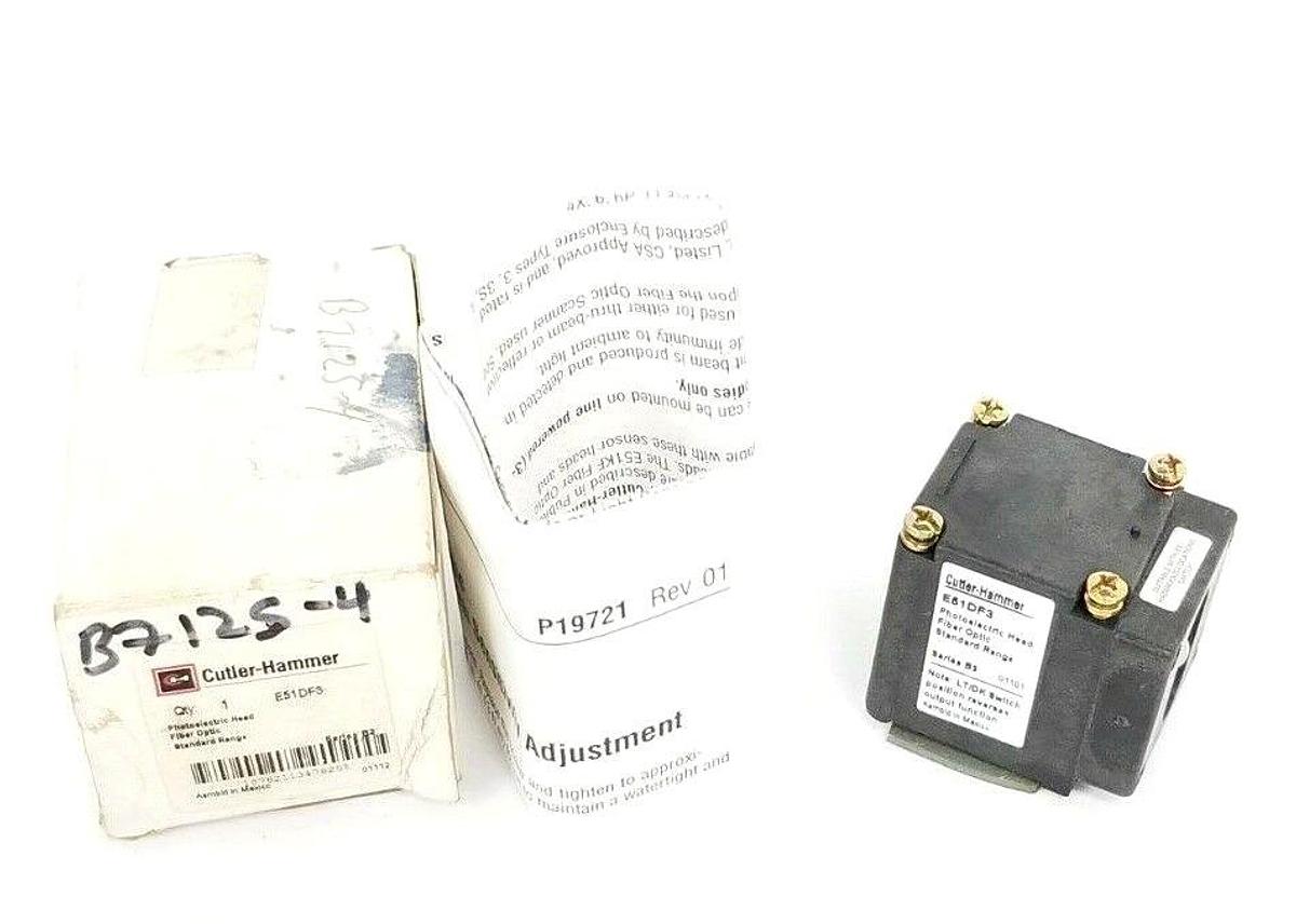 Used NIB CUTLER-HAMMER E51DF3 FIBER OPTIC PHOTOELECTRIC HEAD, SERIES B3