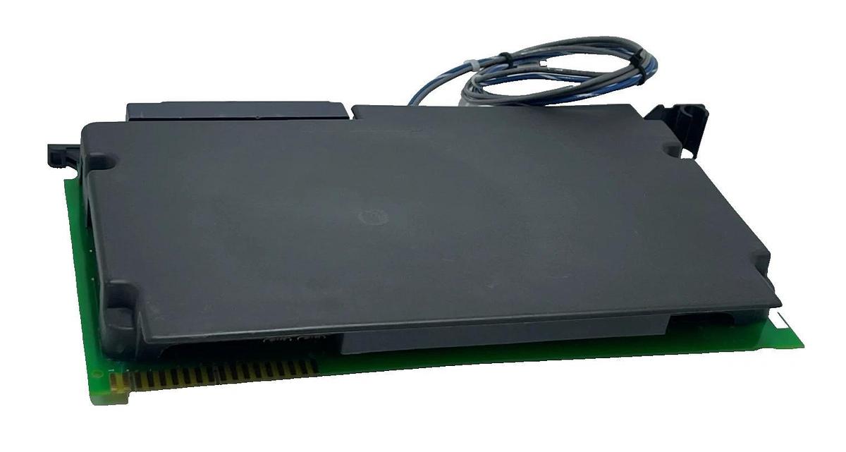Used Allen-Bradley 1771-DS Series B Latching Input Module with 1771-WF Wiring Arm