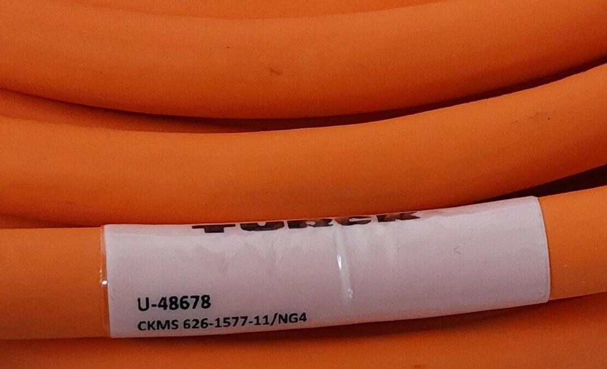 Used NEW TURCK CKM5 6261577-11/NG4 POWER CORDSET U-48678