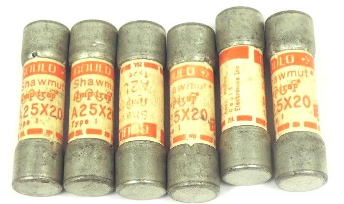 Used LOT OF 6 GOULD SHAWMUT A25X20 AMP-TRAP FUSES TYPE 1, 20AMP