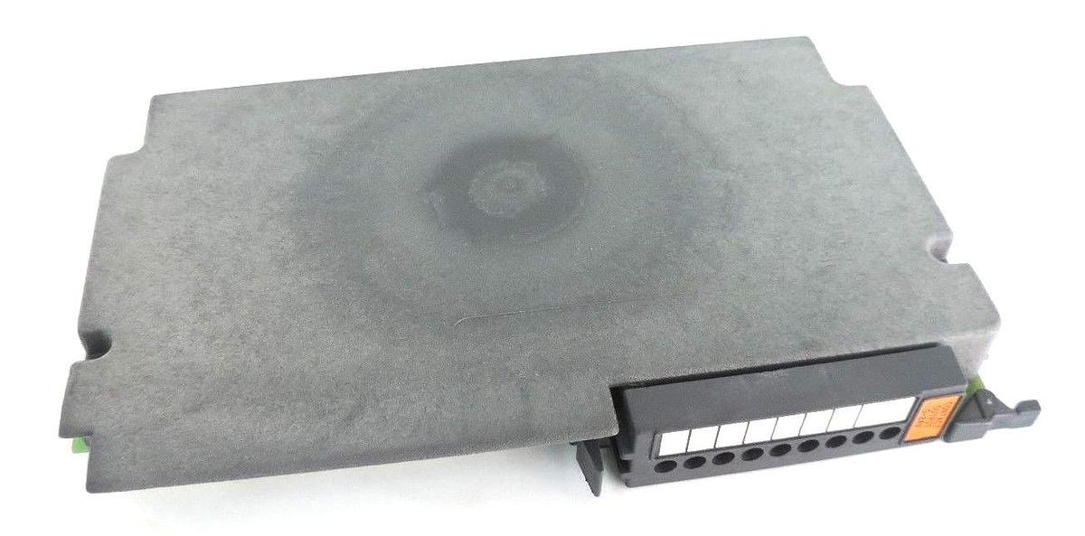 Used ALLEN BRADLEY 1771-OZL CONTACT OUTPUT MODULE 1771OZL, 0-24V