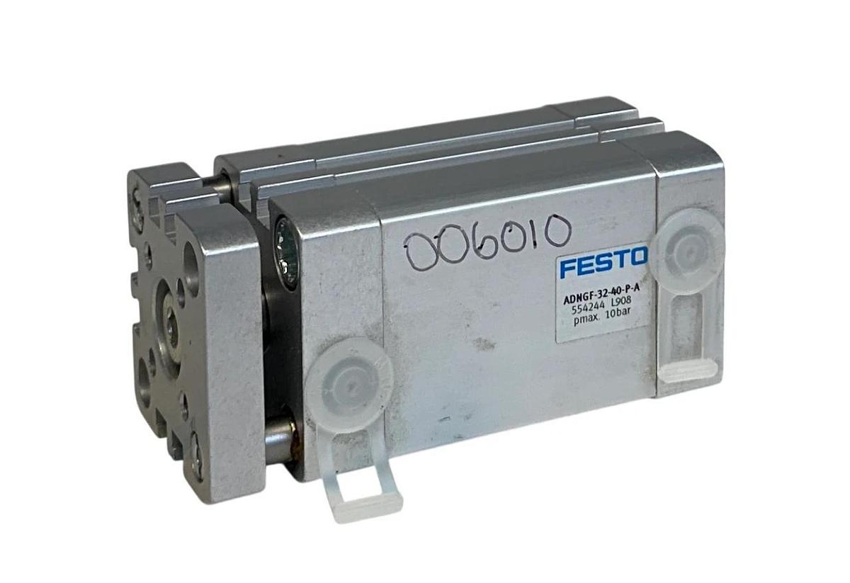 Used FESTO ADNGF-32-40-P-A / 554244 PNEUMATIC COMPACT CYLINDER 40mm STROKE USNP