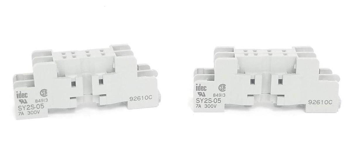 LOT OF 2 NEW IDEC SY2S-05 RELAY SOCKETS 7A, 300V, SY2S05