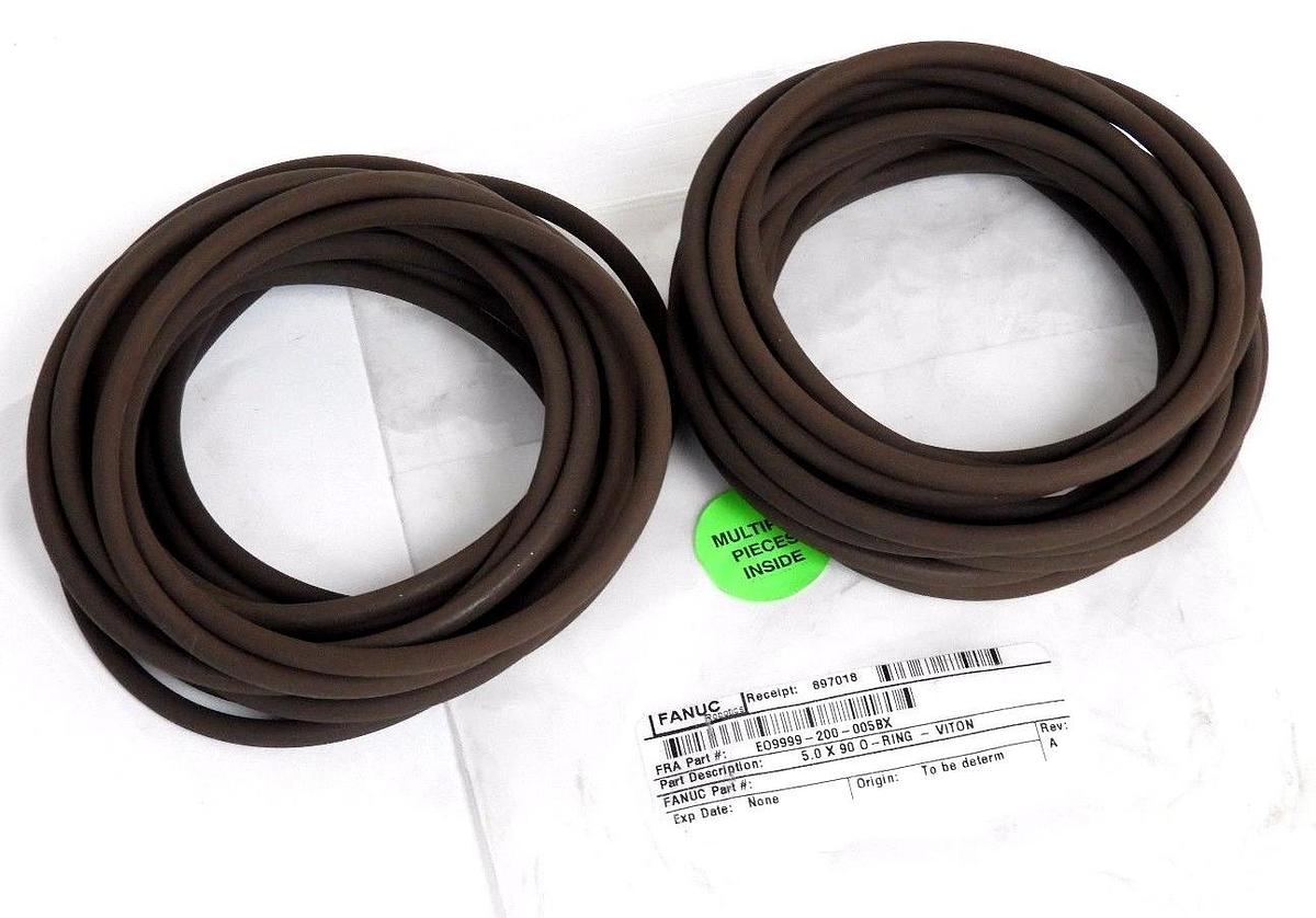 Used LOT OF 29 NEW VITON 5.0 x 90 O-RINGS