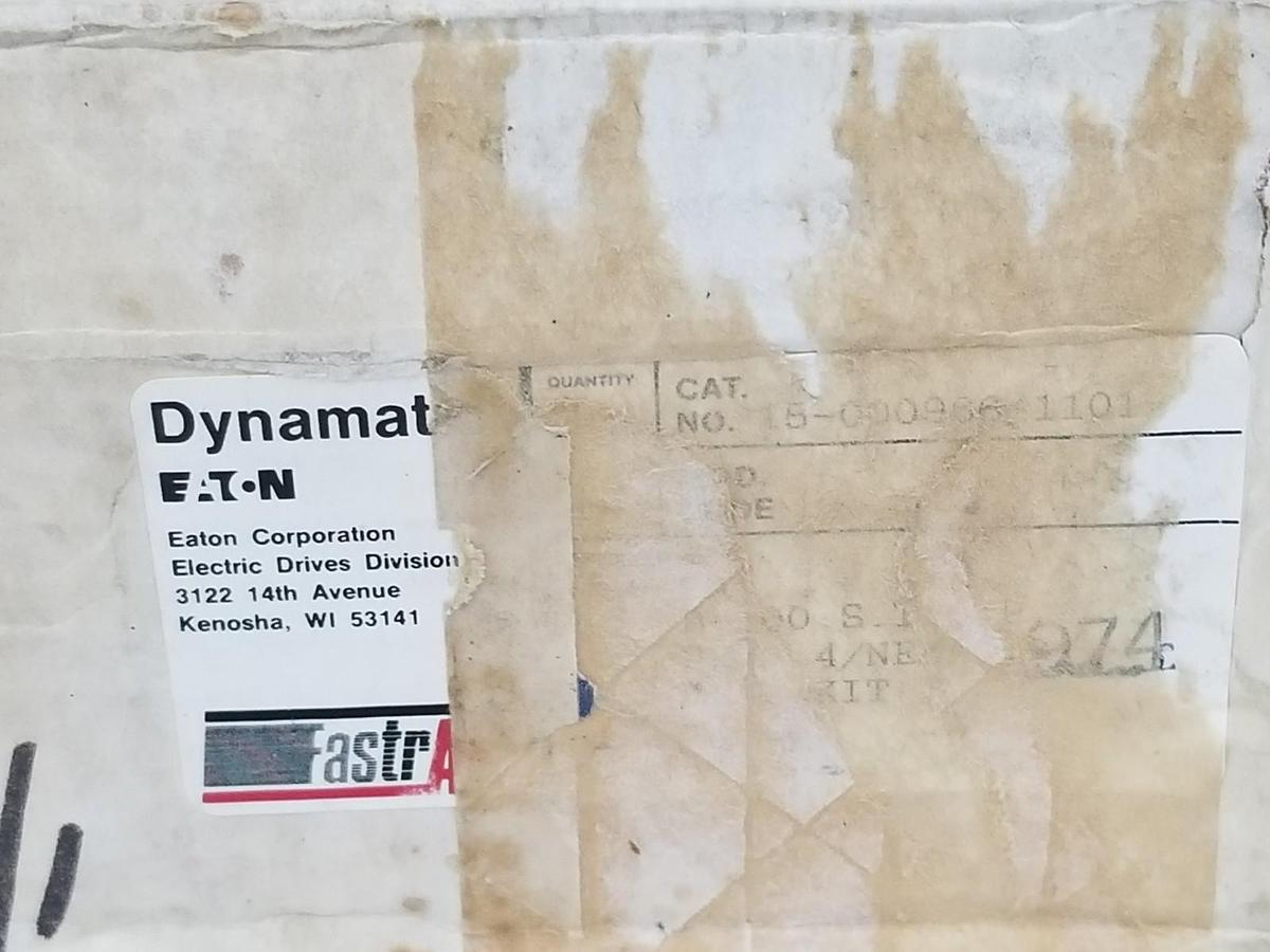 NIB EATON DYNAMATIC 15-000966-1101 SOFTOUCH OPERATOR PANEL 150009661101