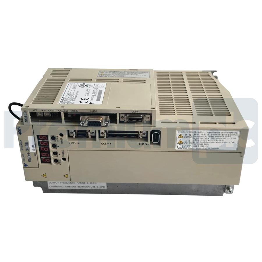 Used YASKAWA SGDH-30DE / SGDH30DE SIGMA II SERVOPACK AMPLIFIER 400V 3kW w/JUSP-NS500