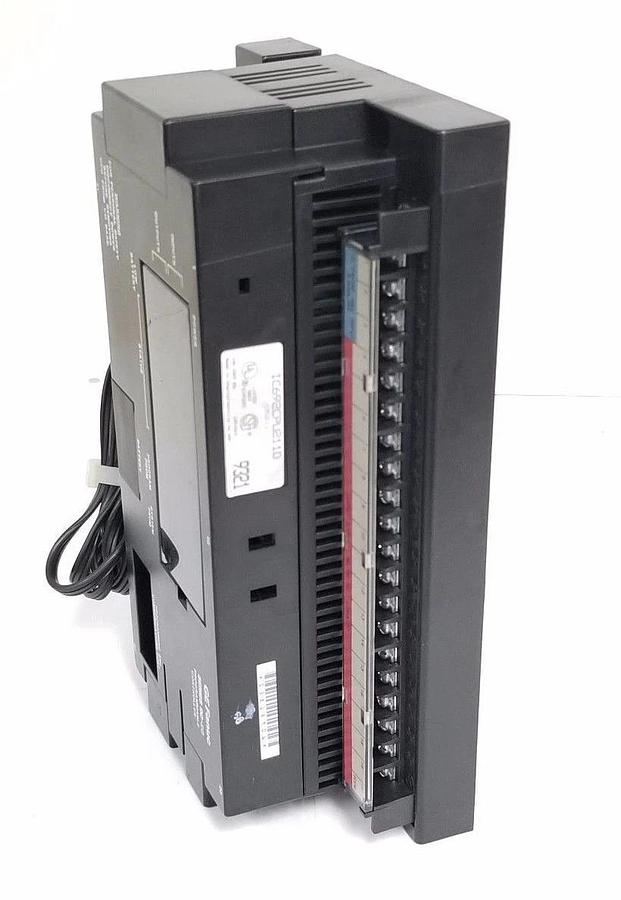 Used GE FANUC IC692MAA541C SERIES 90-20 PROGRAMMABLE CONTROLLER 120 VAC IC692CPU211D