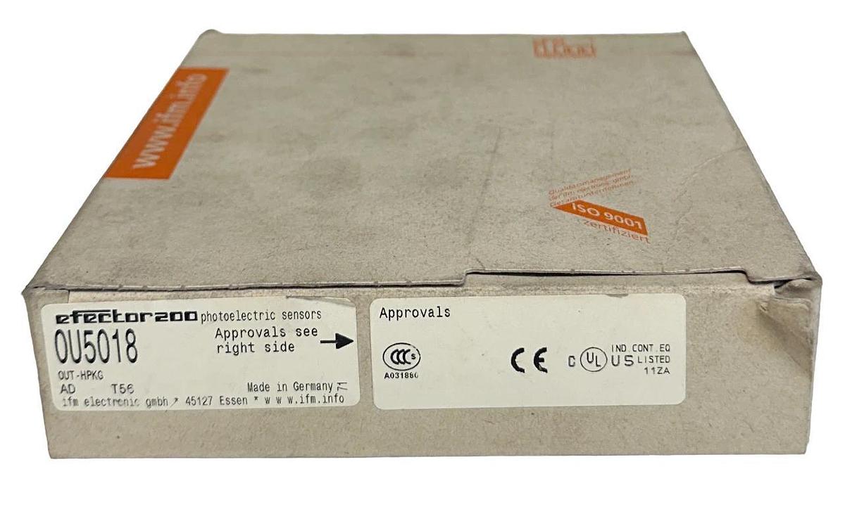 IFM EFECTOR 200 OUT-HPKG / OU5018 RETRO-REFLECTIVE DIFFUSE SENSOR 10-55VDC NSMP