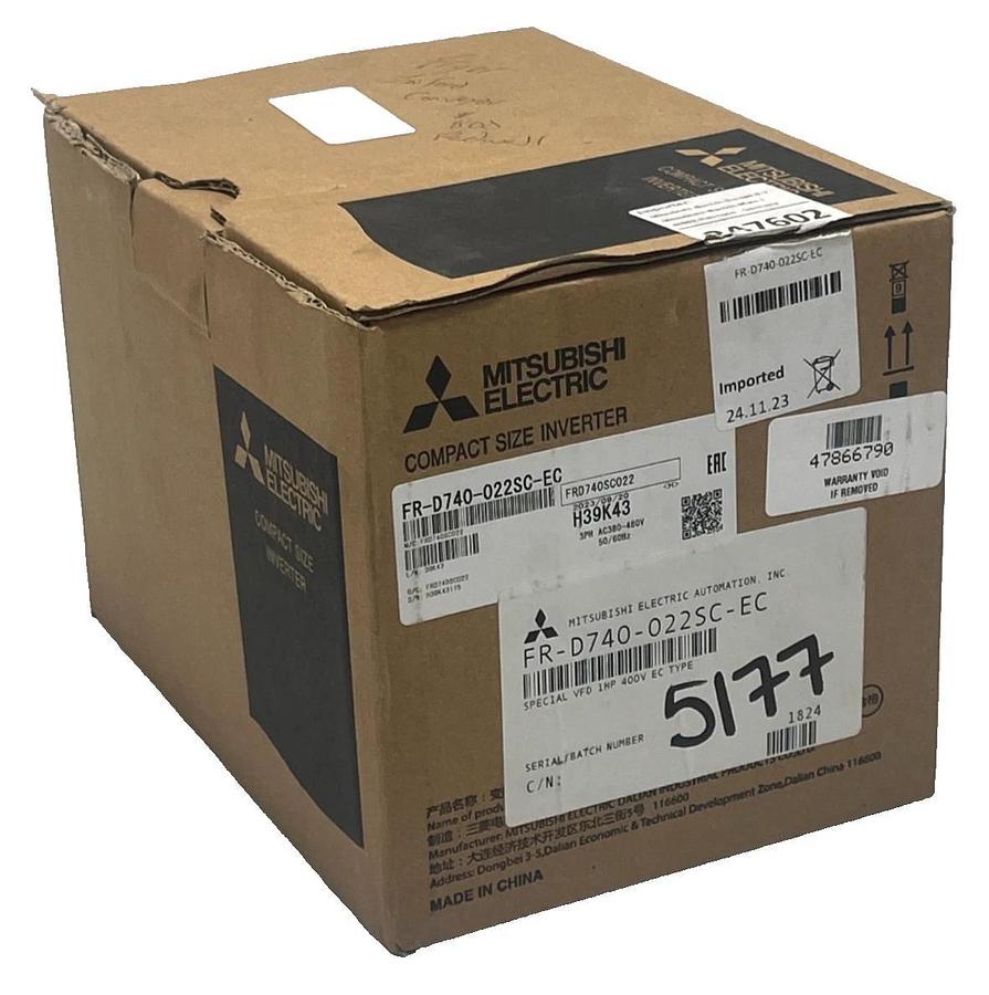 Used MITSUBISHI FR-D740-022SC-EC COMPACT SIZE INVERTER 3PH 400V 50/60Hz 2.2A 1HP