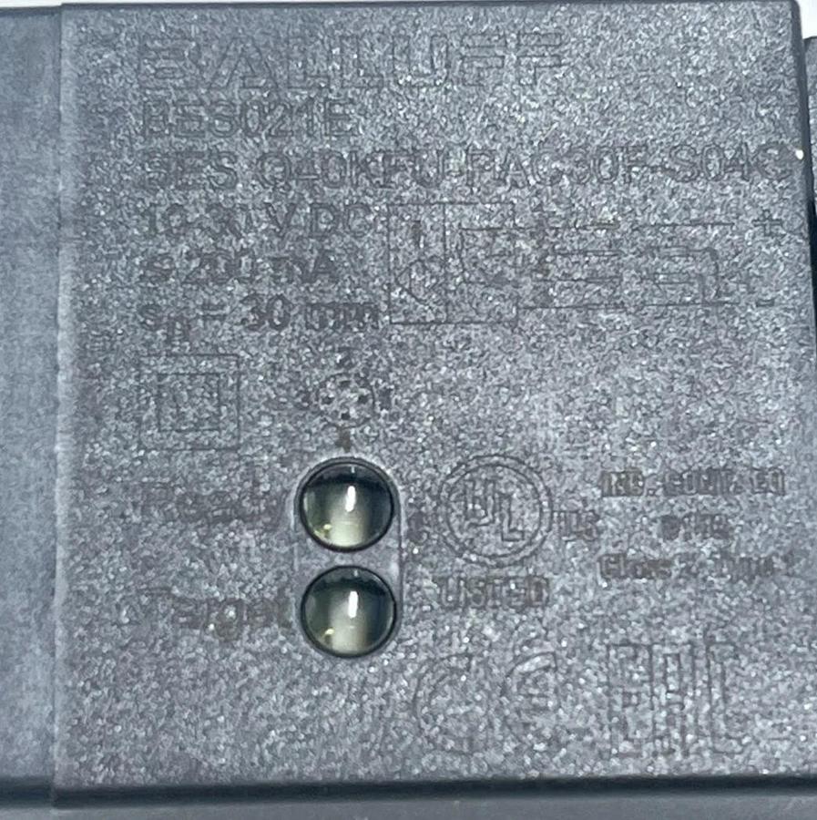 BALLUFF BES021E Inductive Sensor BES Q40KFU-PAC30F-S04G 30mm Flush M12 PNP