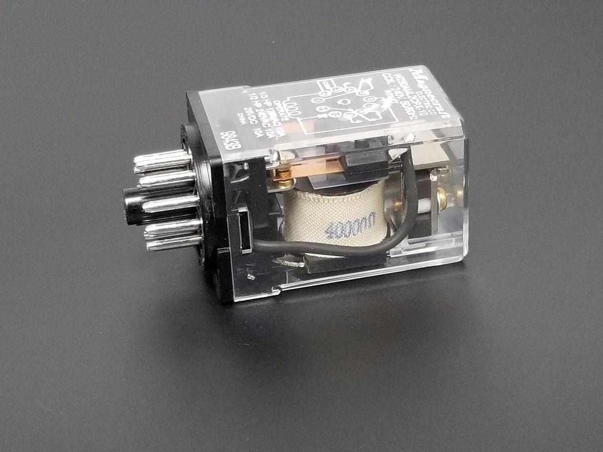Used LOT OF 4 NEW MAGNECRAFT W250AML2CPX-10 COILS W250AML2CPX10, 240V, 50/60HZ