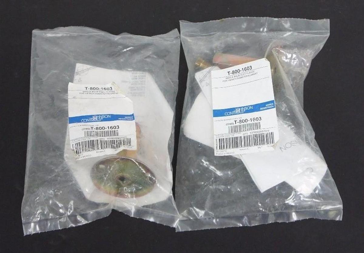 Used LOT OF 2 NIB JOHNSON CONTROLS T-800-1603 SINGLE BULB DUCT FLANGE, T8001603