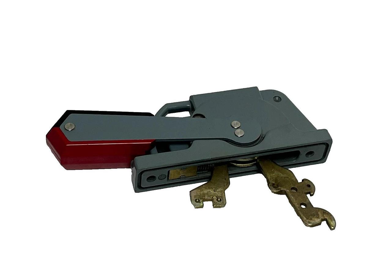 Allen-Bradley 1494V-H1 Circuit Breaker Disconnect Handle Black/White label