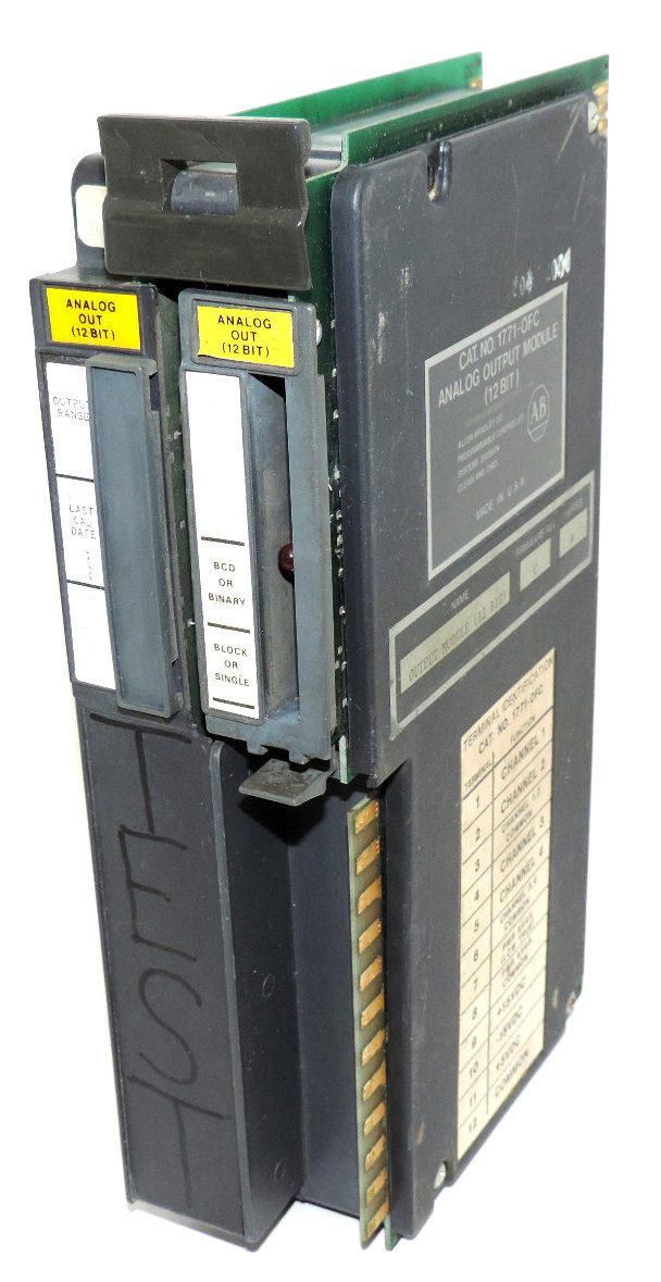 Used ALLEN BRADLEY 1771-OFC ANALOG OUTPUT MODULE 1771-OFE (12 BIT) F/W REV. C SER. A