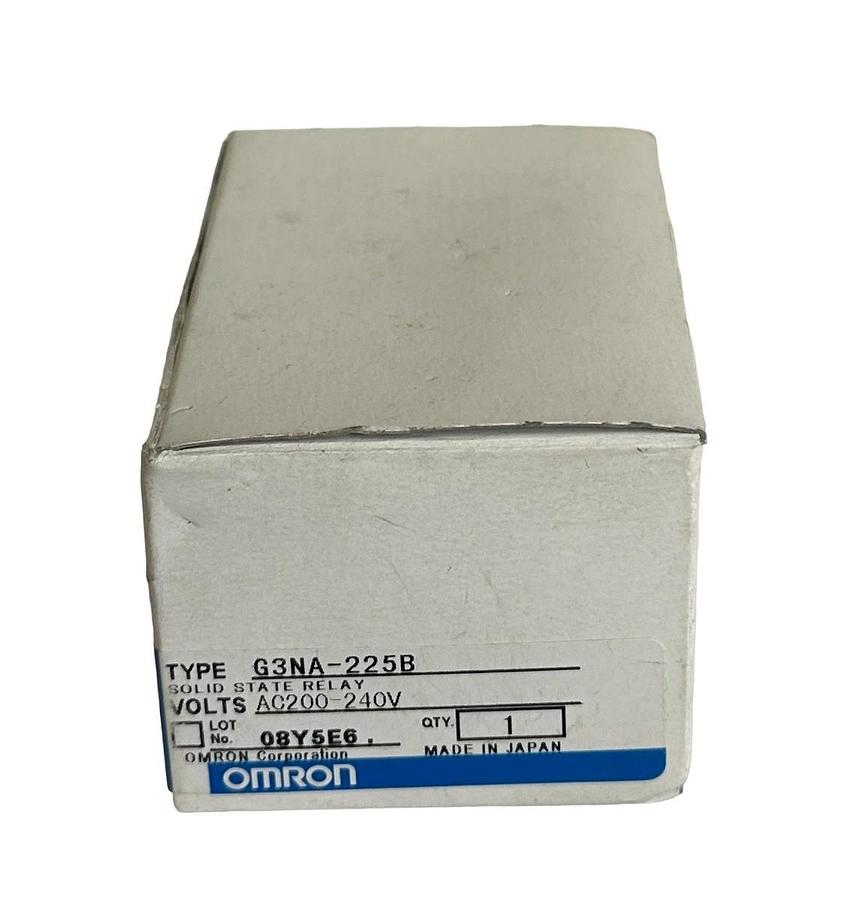 NEW OMRON G3NA-225B / G3NA225B SOLID STATE RELAY 200-240Vac 25A 50-60Hz