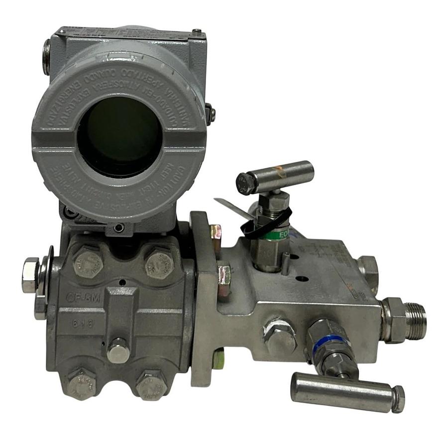Used SMAR LD301 HART SMART PRESSURE TRANSMITTER 1/2'' W/ LONE STAR MANIFOLD ASSY USNP