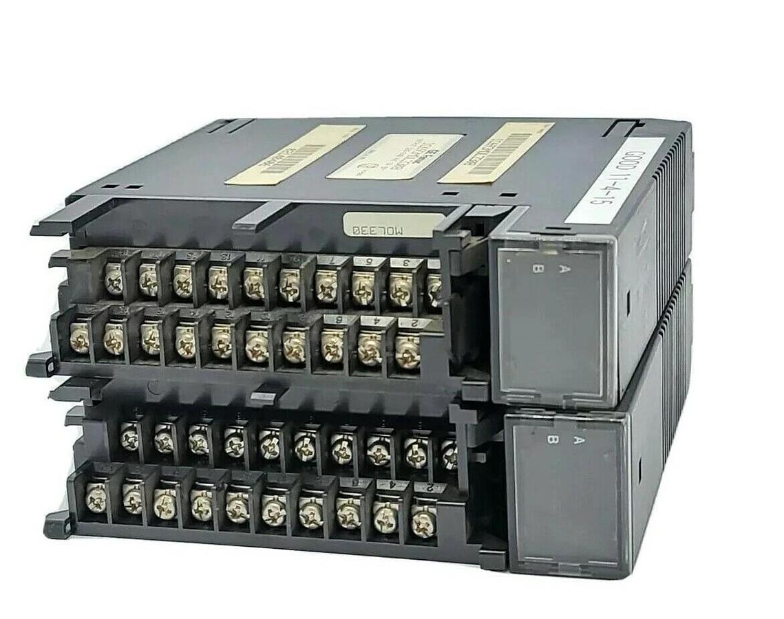 Used LOT OF 2 GE FANUC IC693MDL330B OUTPUT MODULES 120/240V, 1A 8PT