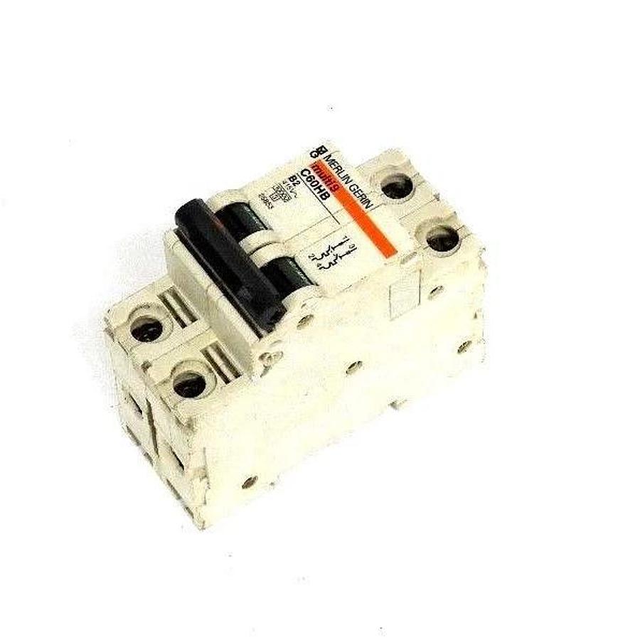 Used MERLIN GERIN C60HB B2 MULTI9 CIRCUIT BREAKER 415V 25853