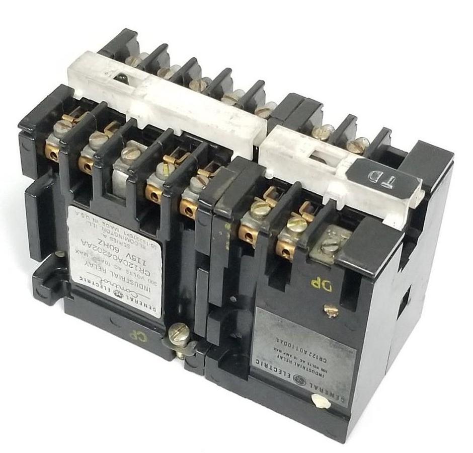 Used GENERAL ELECTRIC CR120A04202AA INDUSTRIAL RELAY 115V 60HZ W/ CR122A01100AA