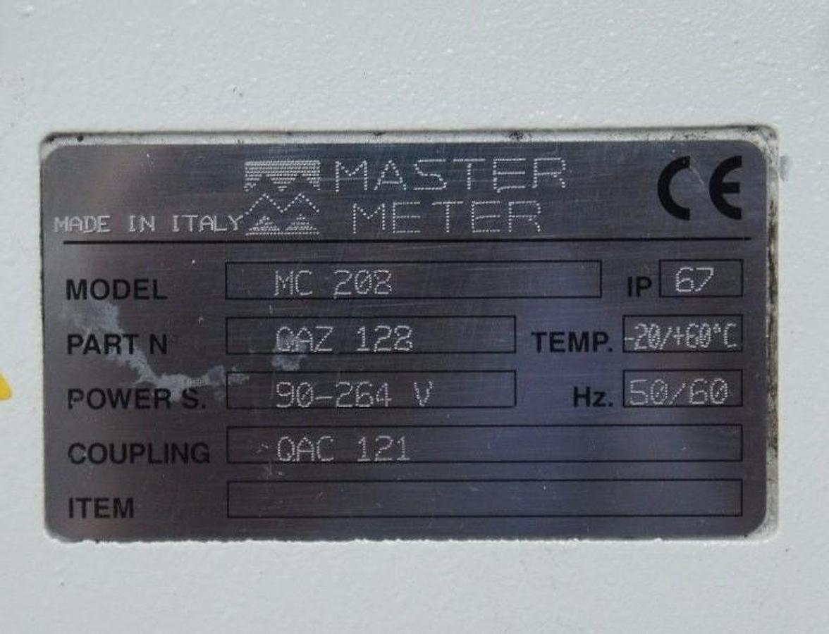 Used NEW MASTER METER MODEL: MC 208 P/N: QAZ 128 CONVERTER ELECTROMAGNETIC FLOW METER