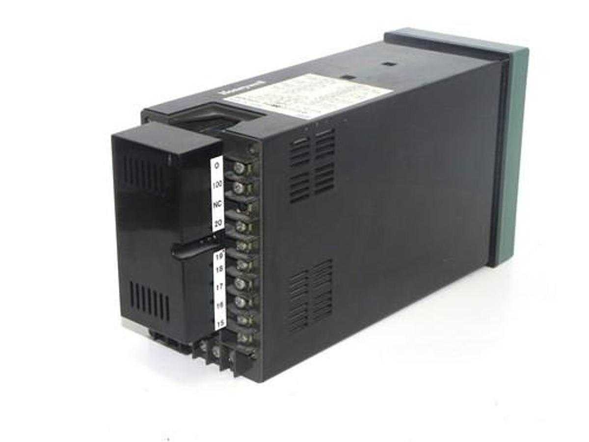 Used HONEYWELL SDC401 PROCESS CONTROL SDC4015GH015201H0