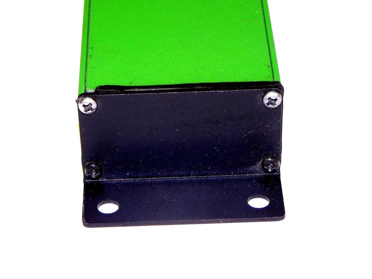 Used TAKENAKA SST112 LIGHT CURTAIN WIDE TRANSMITTER DETECTING WIDTH 440mm