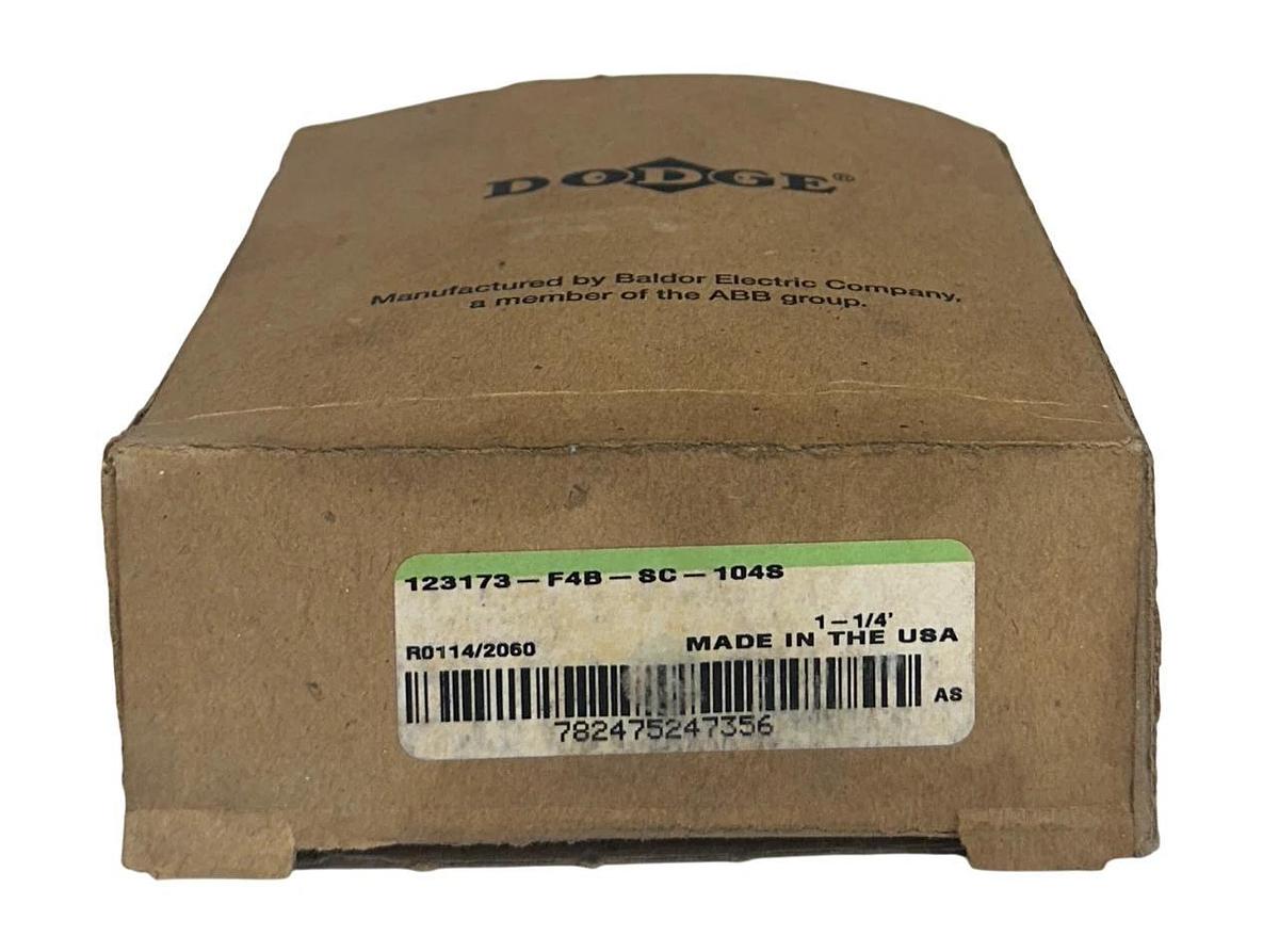 DODGE F4B-SC-104S / 123173 4-BOLT FLANGE MOUNT BALL BEARING 1-1/4'' BORE NSMP