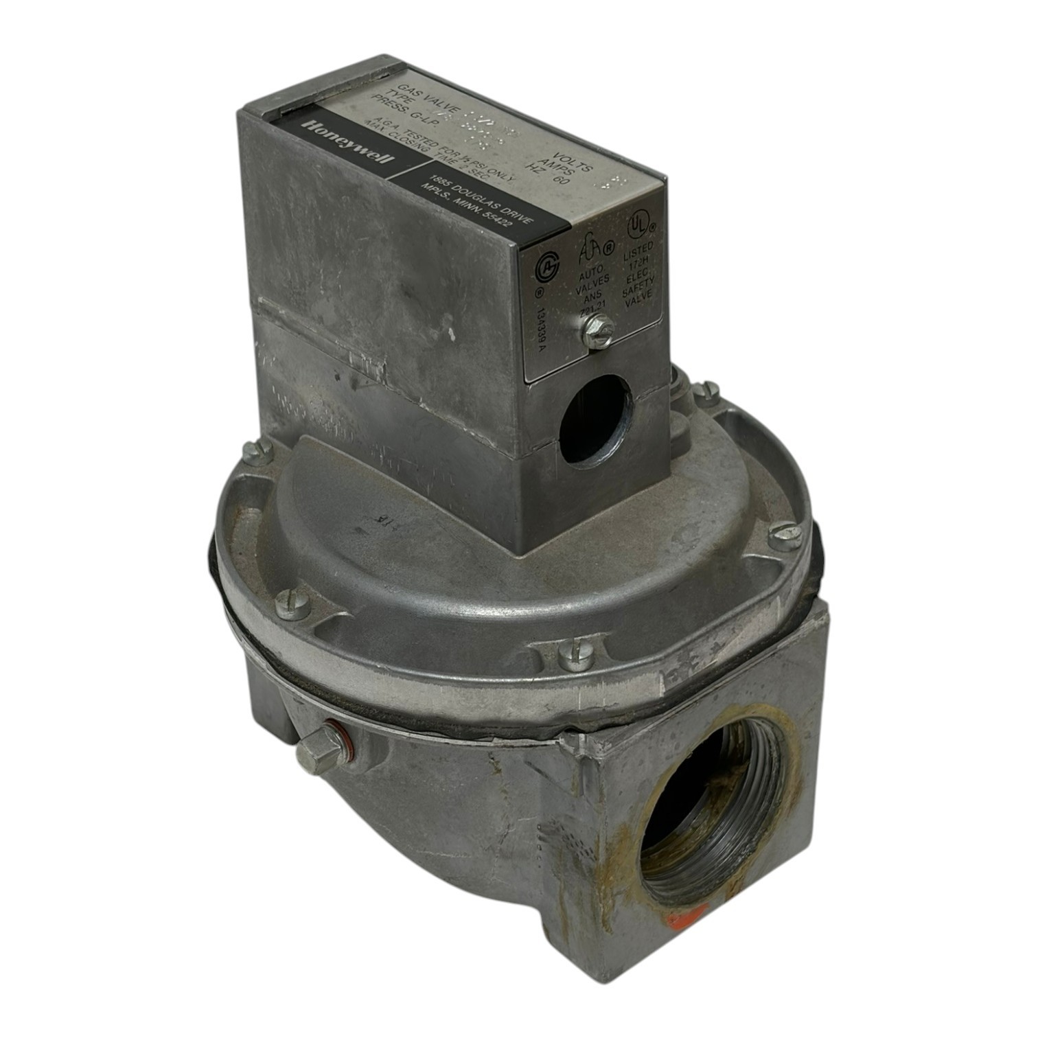 Used Honeywell V48A2276 Diaphragm Gas Valve 1-1/2 Inch NPT 120V 1 PSI Used