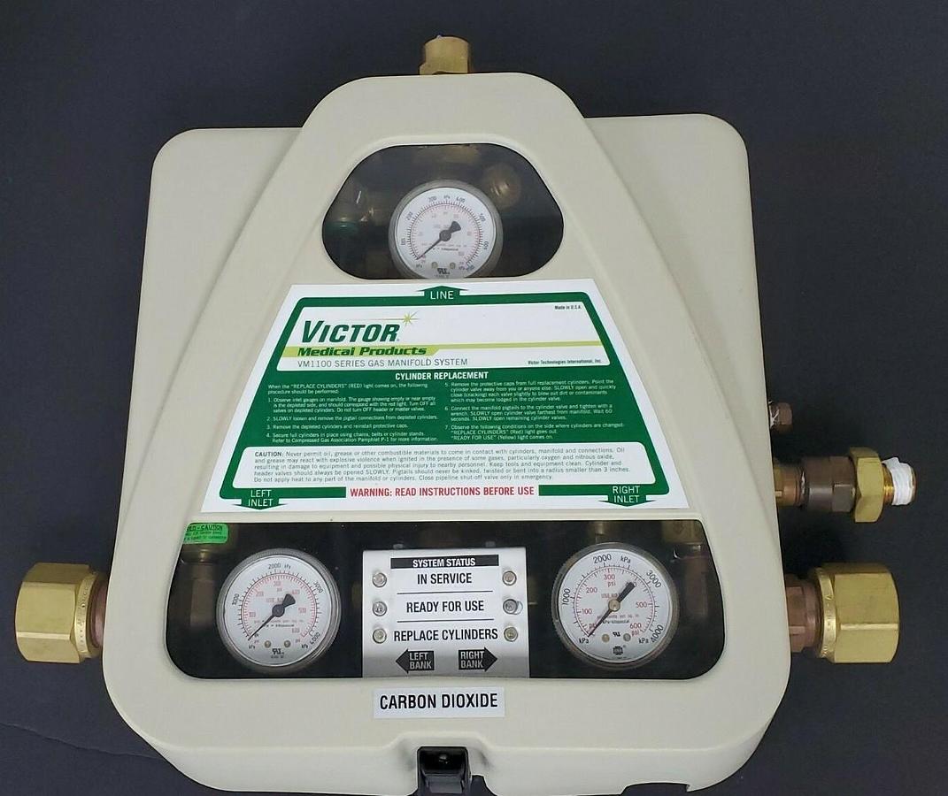 Used VICTOR MEDICAL PRODUCTS VM1100 NITROGEN OXIDE / CARBON DIOXIDE GAS MANIFOLD