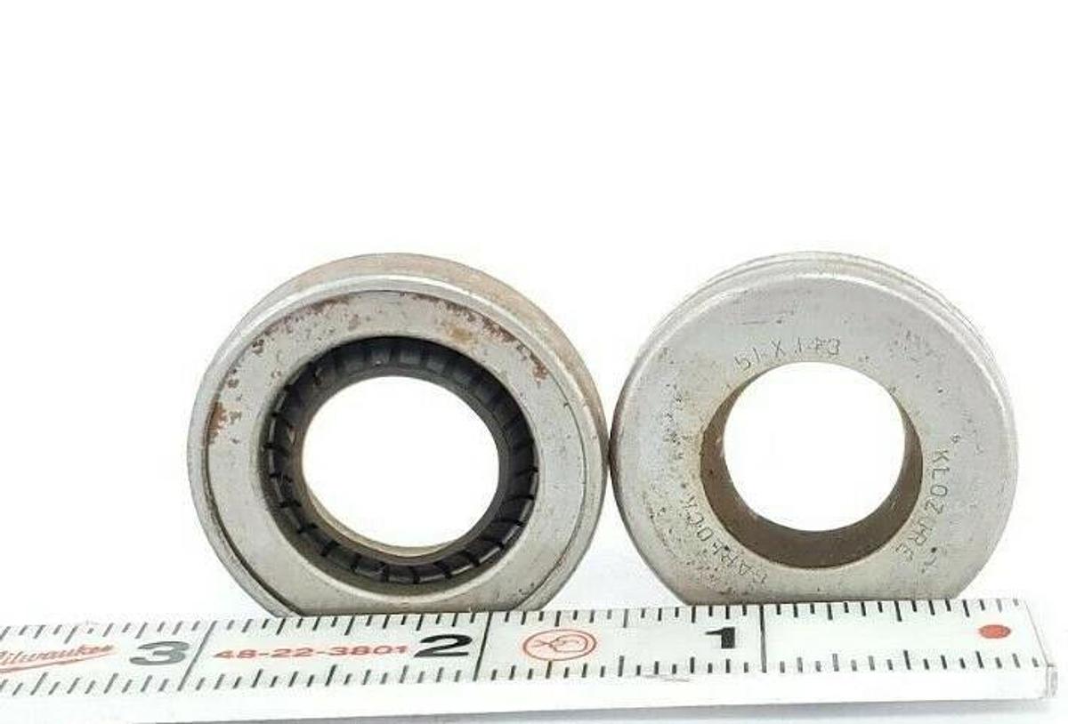 Used LOT OF 2 LAPP W-35186 CAUSTIC PUMP OIL SEALS W35186