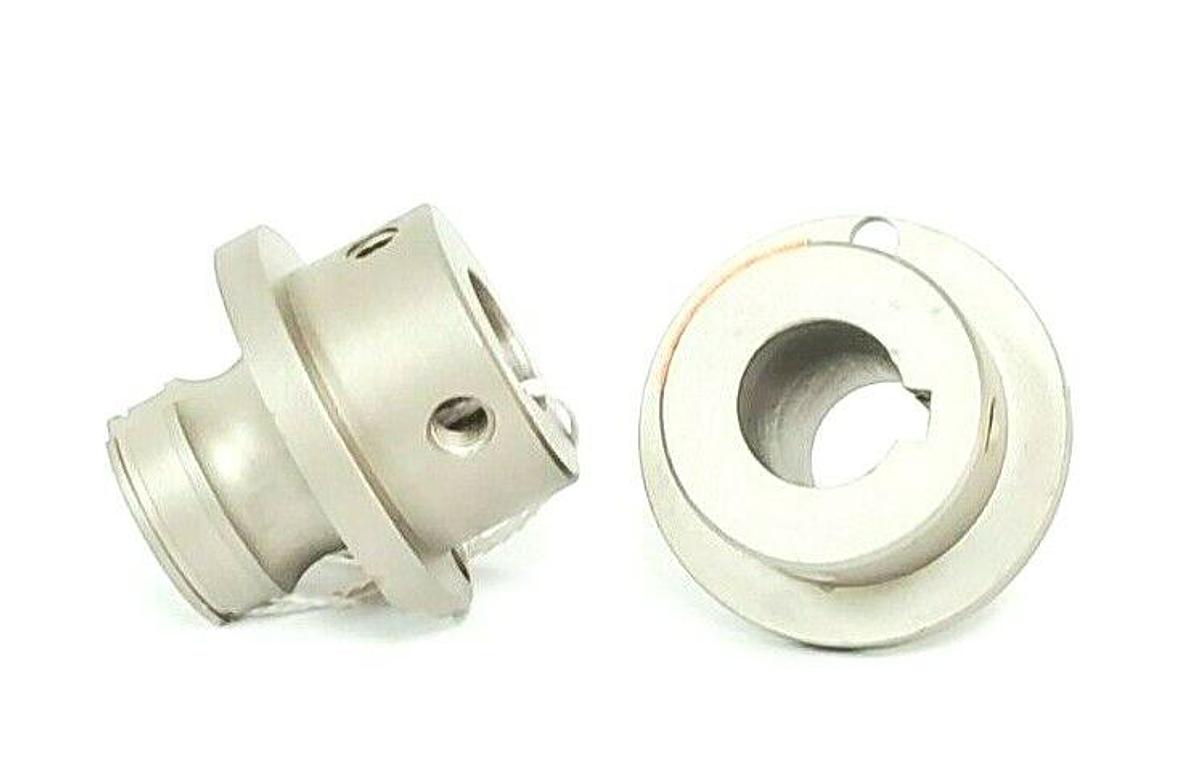 Used LOT OF 2 NEW GENERIC 2-106 DRIVE SHAFT FITTINGS PART #5, 5/8" BORE, 127050, 2106