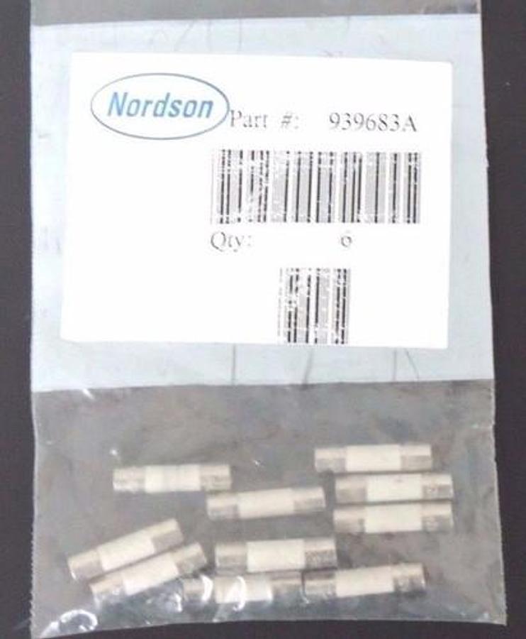 Used LOT OF 11 NIB NORDSON 939683A FAST ACTING FUSES