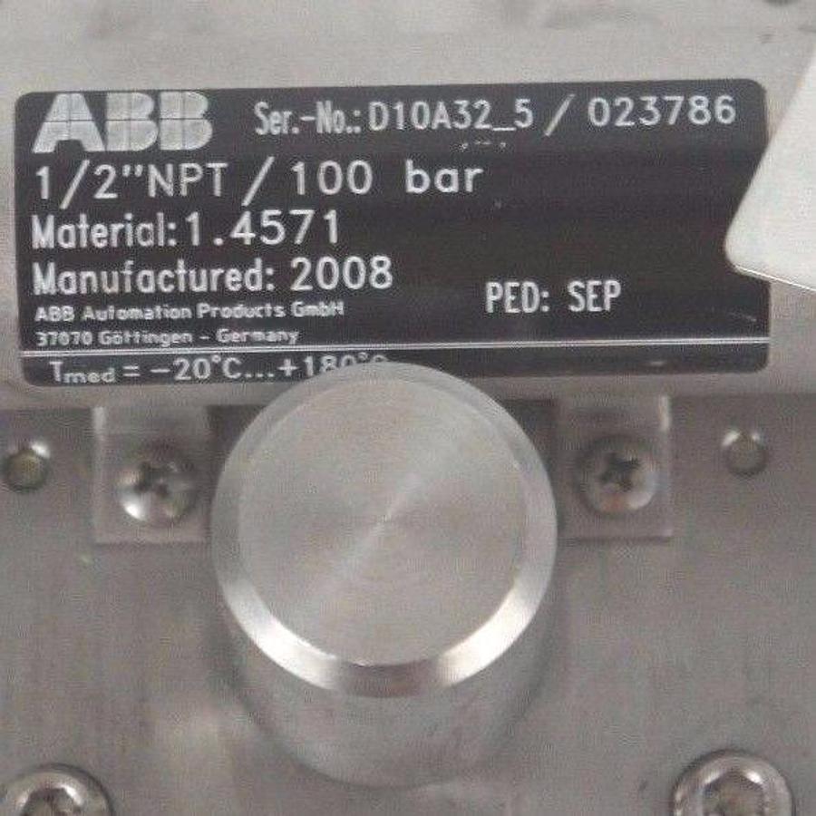 Used NEW ABB D10A32-5 FLOWMETER 1/2" NPT 420144761/X043 D10A325