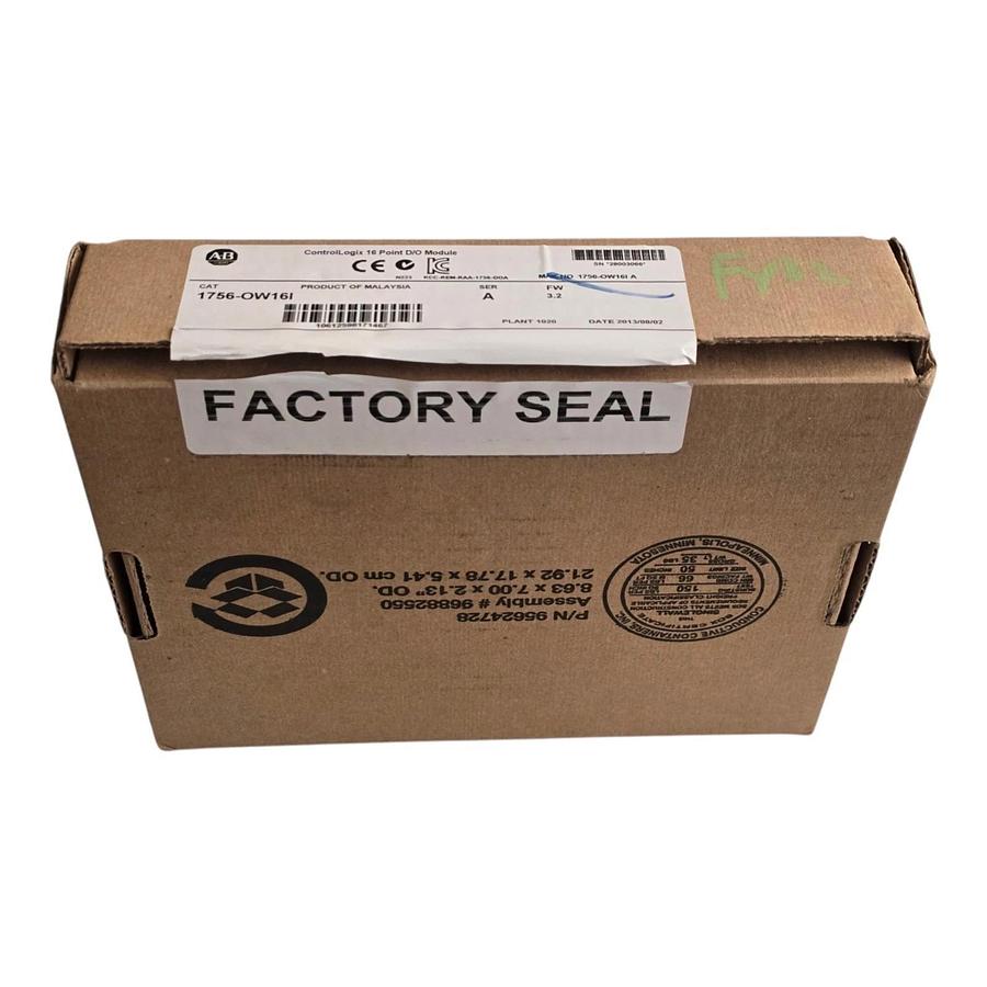 Allen-Bradley 1756-OW16I /A ControlLogix 16-Pt Isolated Relay Output Module NSMP